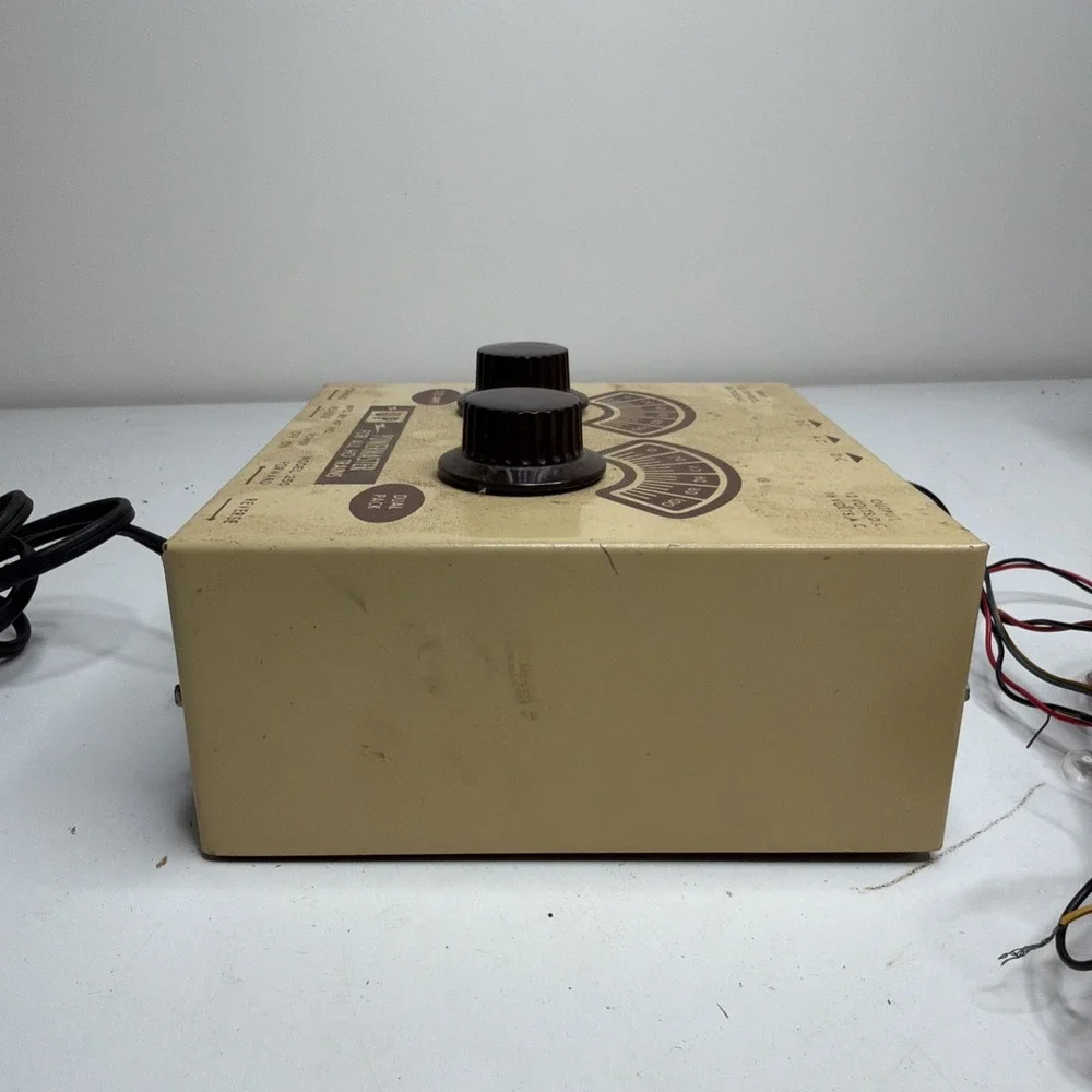 Kf Industries Universal PowerMaster Dual Pack Train Transformer HO Original Box
